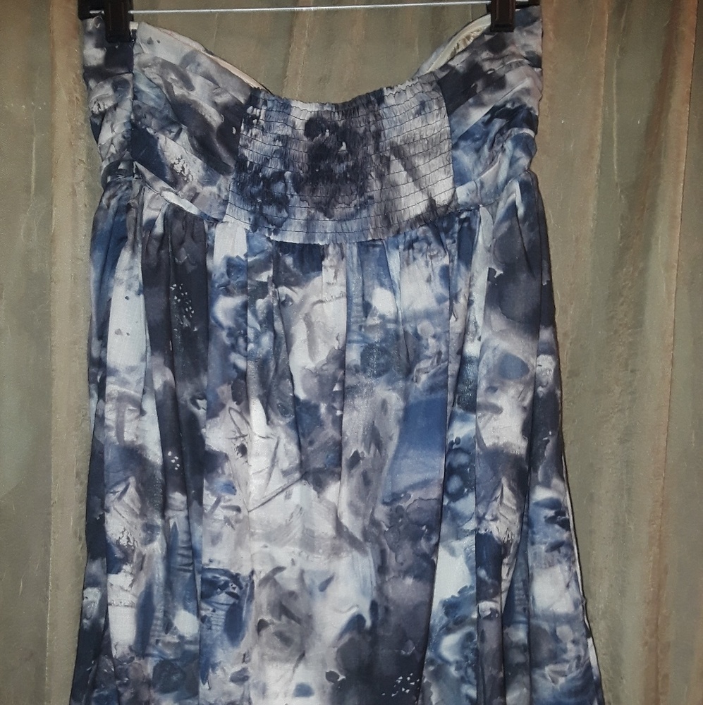 Strapless dress